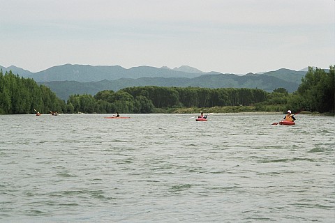 -Kayaking Waiohine
2006-12-03&nbsp;
Original size:&nbsp;1,536 x 1,024; 355 kB
Filename:&nbsp;'2006-12-03-kayaking waiohine'