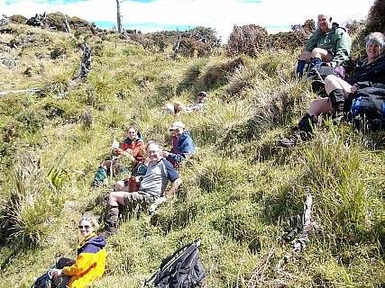 Lunch on the lea slope
Photo:&nbsp;'2012 Jan 14 14:53'
Original size:&nbsp;1,024 x 768; 339 kB
Filename:&nbsp;'Lunch_on_the_lea_slope'