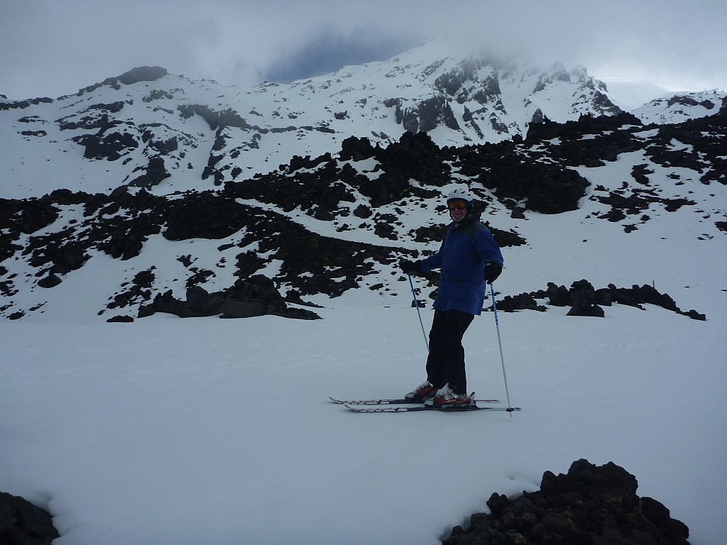 click on the photo to download the original image

2012-10-10 11.38.53 P1040165 Simon