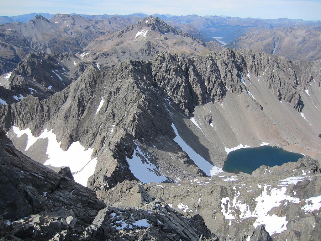 click on the photo to download the original image

02 South ridge and lake Anna