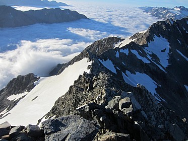 Near summit of Lean Peak
Photo:&nbsp;'2014 Feb 02 07:36'
Original size:&nbsp;1,365 x 1,024; 197 kB
Filename:&nbsp;'07 Near summit of Lean Peak'