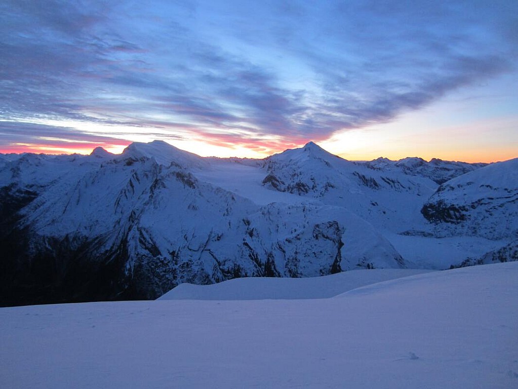 click on the photo to download the original image

aIMG_0178