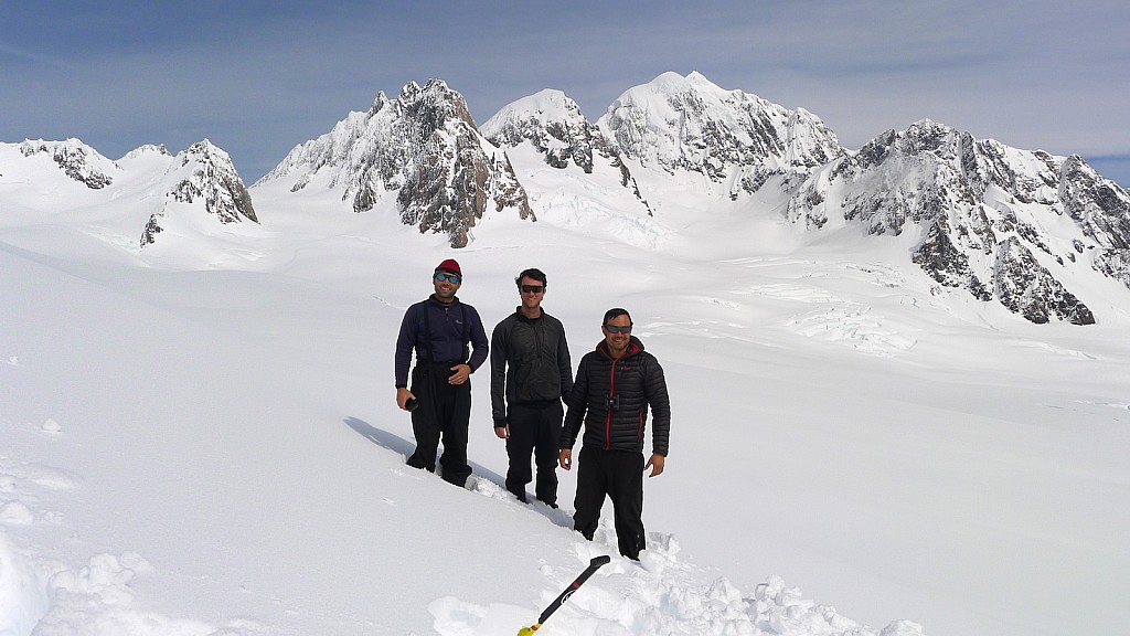 click on the photo to download the original image

P1010538