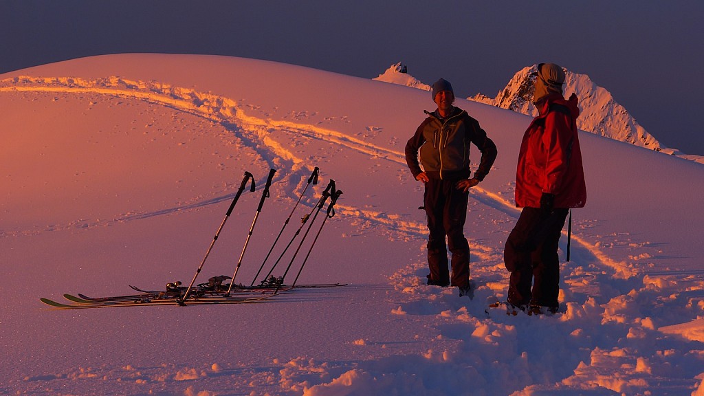 click on the photo to download the original image

P1010635