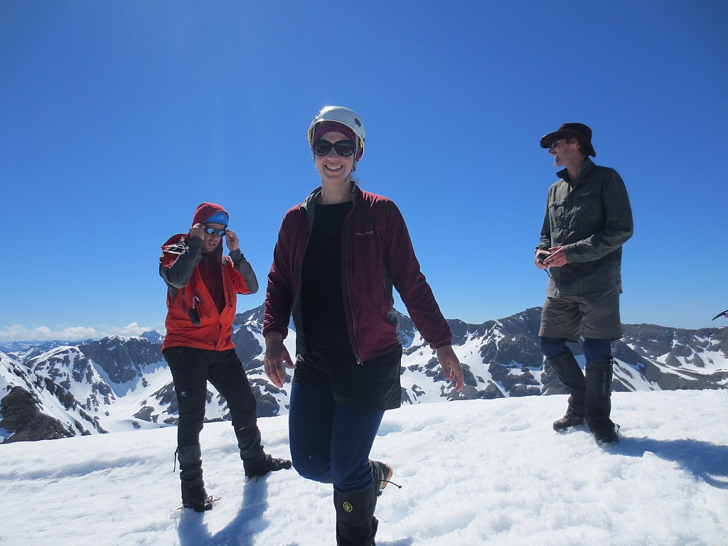 click on the photo to download the original image

14 summit walk!