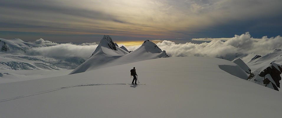 click to see gallery

Pioneer Ridge
Photo:&nbsp;Dave Grainger
Photo:&nbsp;'2014 Sep 27 17:37'
Original size:&nbsp;3,964 x 1,658; 1,519 kB
Filename:&nbsp;'ABLTararua TCDave Grainger Pioneer Ridge'