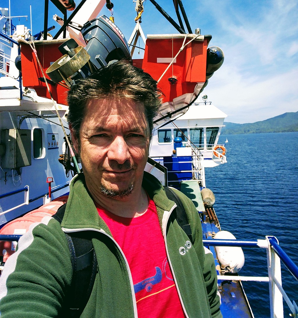 click on the photo to download the original image

IMG_20171216_112450