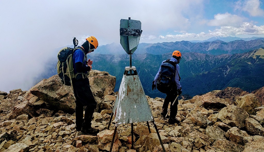 click on the photo to download the original image

IMG_20171217_113652