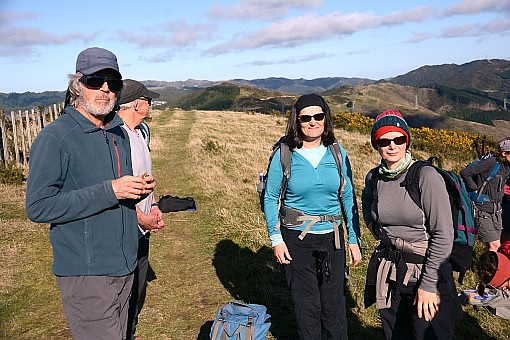 click on the photo and click again on the photo to download the original image

2019-06-30 11.31.33 DSC_2350