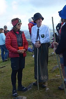 click on the photo and click again on the photo to download the original image

2019-06-30 13.25.56 DSC_2379