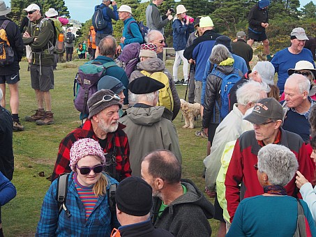 click on the photo and click again on the photo to download the original image

2019-06-30 13.33.55 P6300412