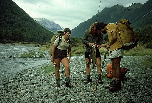 click on the photo and click again on the photo to download the original image

1976 L0192 June and Tong inspect a fish