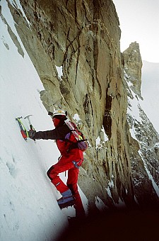 click on the photo and click again on the photo to download the original image

1991 C Kulu Expedition, Indian Himalaya Photo Peter Barnes