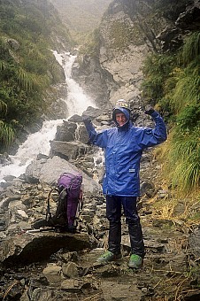 click on the photo and click again on the photo to download the original image

1991-01 Photo Peter Barnes-