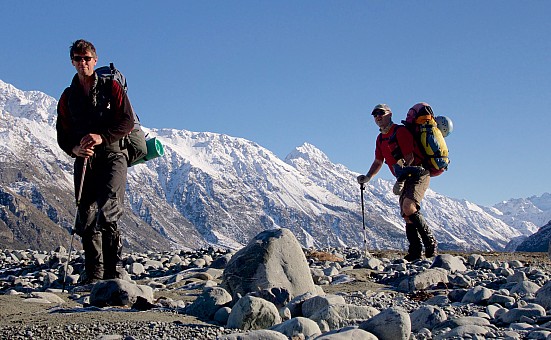 click on the photo and click again on the photo to download the original image

2016-06-06 12.00.35 DSC00958 Paul Maxim and Stu Hutson - Lawrence valley