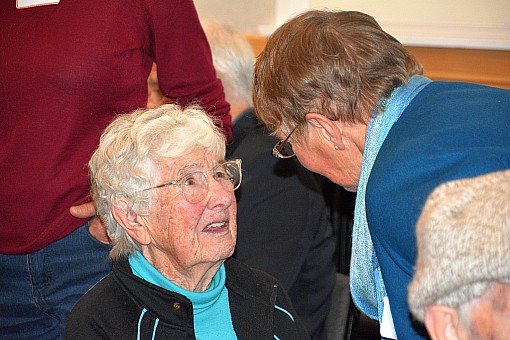 click on the photo and click again on the photo to download the original image

2019-07-04 14.25.27 DSC_2532