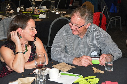 click on the photo and click again on the photo to download the original image

2019-07-06 21.38.09 DSC_2763