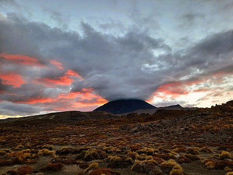 Ngauruhoe Sunset
Photo:&nbsp;Fiona Mc Kinney
Photo:&nbsp;'2021 Mar 24 19:23'
Original size:&nbsp;4,000 x 3,000; 2,174 kB
Filename:&nbsp;'ABN TararuaTC Fiona McKinney Ngauruhoe Sunset'