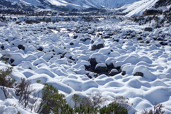 click to see gallery

Hooker Valley
Photo:&nbsp;Alan Knowles
Original size:&nbsp;2,000 x 1,336; 2,539 kB
Filename:&nbsp;'BBN TararuaTC Alan Knowles Hooker Valley'
