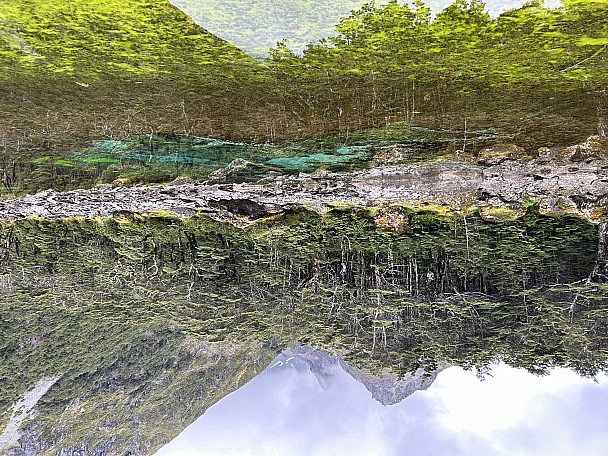 Blue Lake reflections
Photo:&nbsp;Leonore Hoke
Photo:&nbsp;'2023 Feb 01 14:33'
Original size:&nbsp;4,032 x 3,024; 6,100 kB
Filename:&nbsp;'BBN Tararua TC 130 Blue Lake reflections Leonore Hoke'