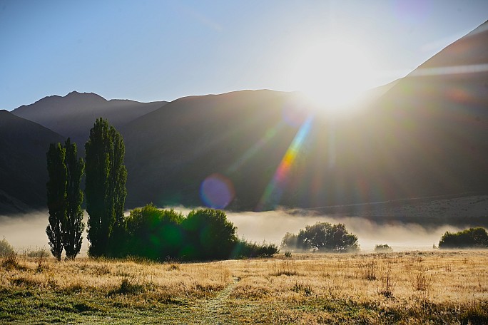 Sunrise Stanley Vale
Photo:&nbsp;Susi Lang
Photo:&nbsp;'2023 Mar 15 08:28'
Original size:&nbsp;5,568 x 3,712; 3,241 kB
Filename:&nbsp;'BBN Tararua TC 200 Sunrise Stanley Vale Susi Lang'