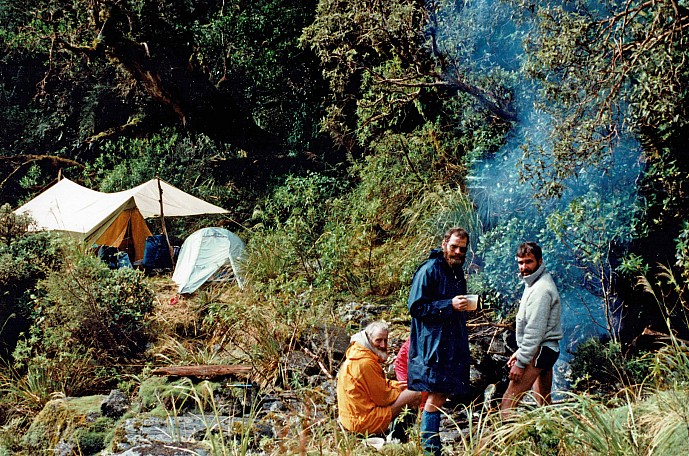 Campin Frew Creek  1989
Photo:&nbsp;Jenny Mason
Original size:&nbsp;3,552 x 2,352; 2,254 kB
Filename:&nbsp;'HIS Tararua TC 090 CampinFrewCreek 1989 Jenny Mason'