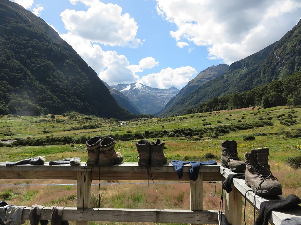 click on the photo to download the original image

BBW Tararua TC 070 MtAspiringNP JAAlexander