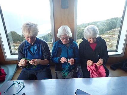 Kepler
Photo:&nbsp;Peggy 
2024-05-07&nbsp;17.01.55&nbsp;Photo:&nbsp;'2024 May 07 17:01'
Original size:&nbsp;4,000 x 3,000; 2,242 kB
Filename:&nbsp;'2024-05-07 17.01.55 P5070454 Peggy - Kepler'