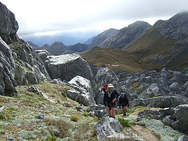 2010-04-03 Mike Taylor Mt Owen B.jpg: 1600x1200, 629k (2014 Jul 21 07:19)