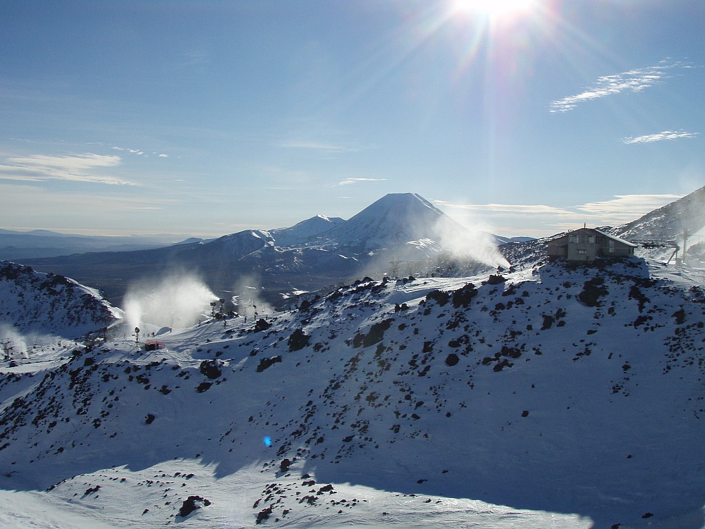 click on the photo to download the original image

2008-07-15 09.35.52 P7151461 Sian