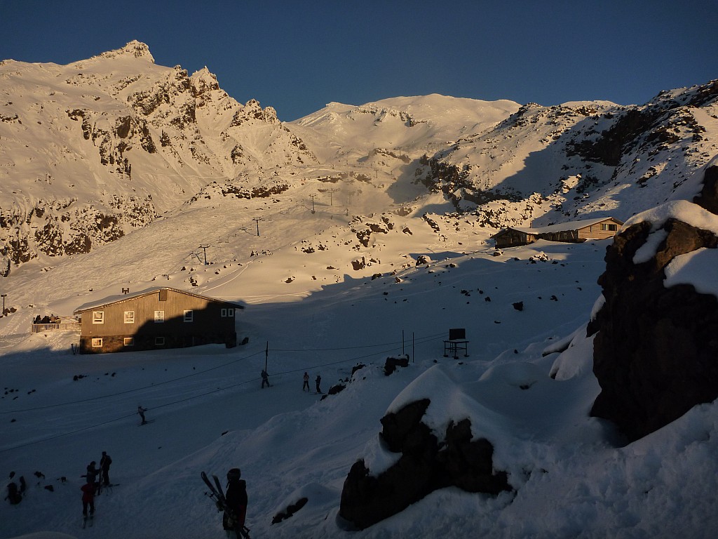 click on the photo to download the original image

2009-07-09 16.38.03 P1000138 Simon