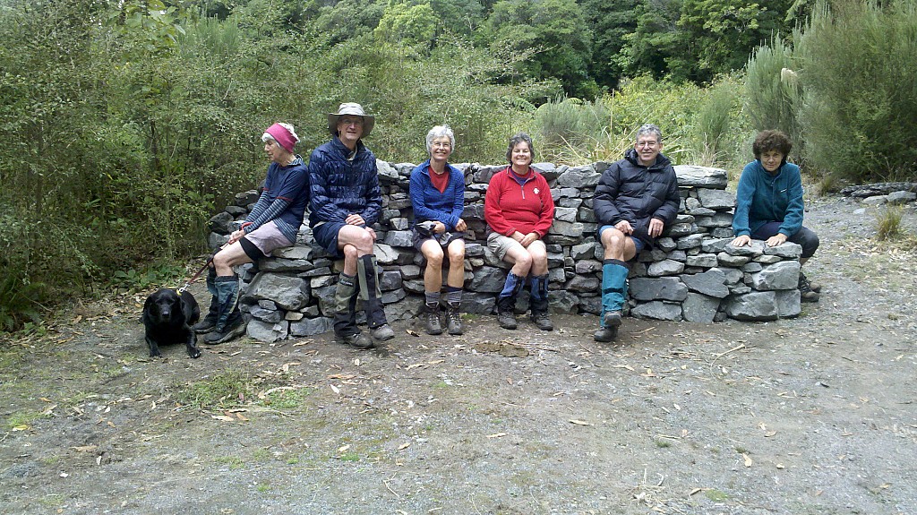 click on the photo to download the original image

Stone Wall Seat Waerenga - 3