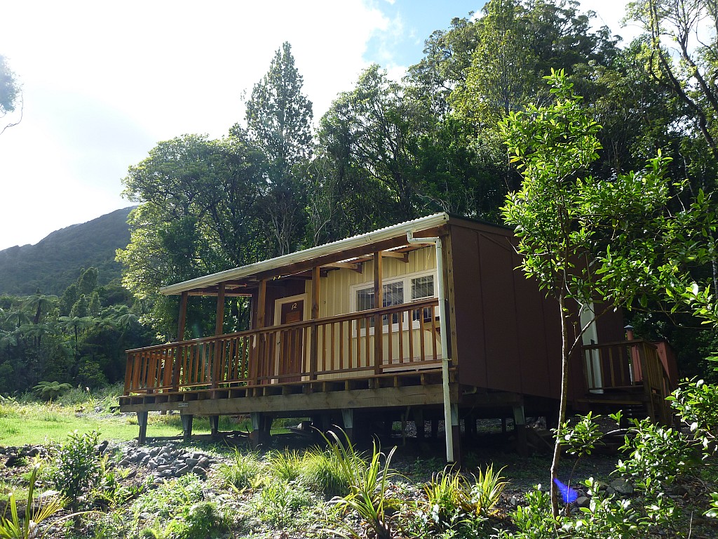 click on the photo to download the original image

2010-01-04 10.01.17 P1000601 Simon