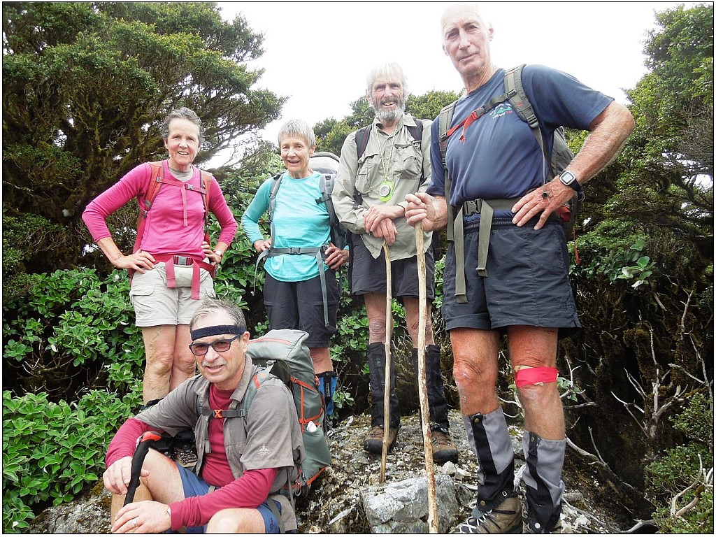 click on the photo to download the original image

Peak2