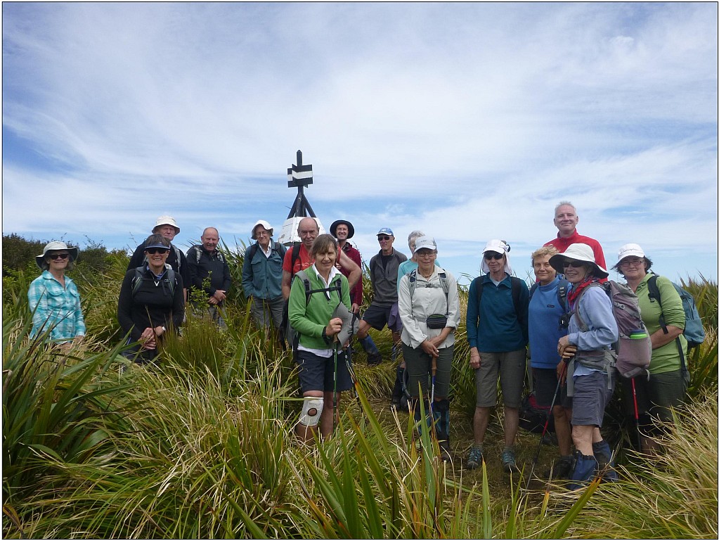 click on the photo to download the original image

Wainui2
