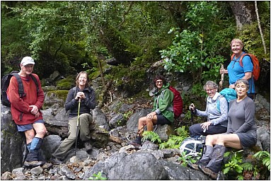 Totara Creek 2.jpg: 1327x886, 233k (2018 Apr 10 00:51)