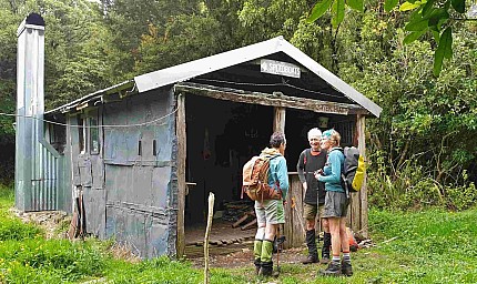 Sayer3.jpg: 1414x841, 550k (2020 Dec 17 00:52)