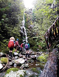 Smiths 3
Original size:&nbsp;1,144 x 1,468; 685 kB
Filename:&nbsp;'Smiths3'