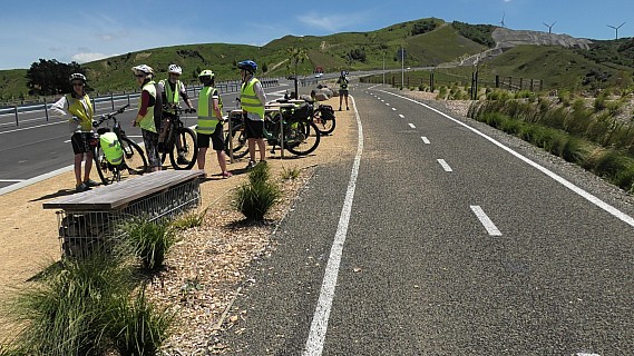 S1resized  002
280047&nbsp;Photo:&nbsp;'2025 Dec 10 14:02'
Original size:&nbsp;4,992 x 2,808; 2,071 kB
Filename:&nbsp;'S1280047 resized 002'