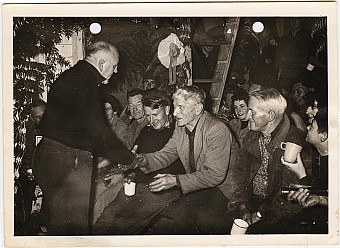 click to see gallery

19Qq Ttc 026
Original size: 2,500 x 1,824; 4,024 kB
Filename: '19qq ttc026'