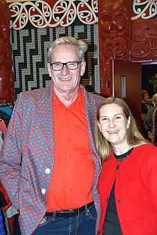 click on the photo and click again on the photo to download the original image

2019-07-06 22.17.52 DSC_2787